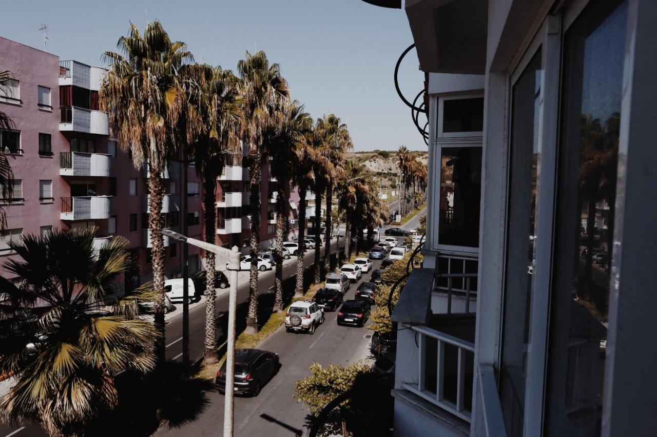apartamento na praia Costa da Caparica Esterno foto